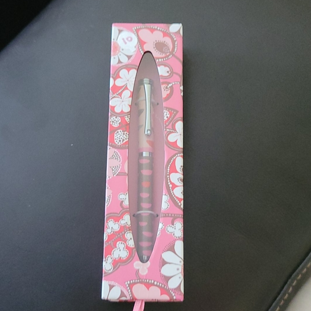 Vera Bradley Pen retired